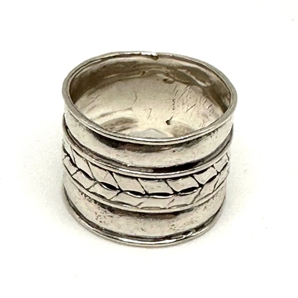 STERLING SILVER 925 Wide Band Boho Style Rustic Patterned Ring, Size 6.25 - Picture 9 of 11